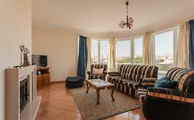 Best Houses 09 - Peniche Steps From The Beach